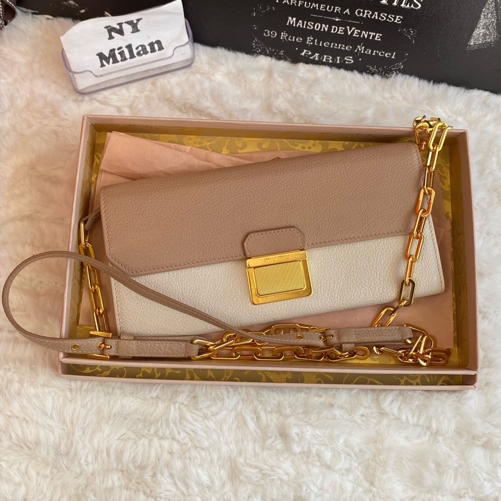 Miu Miu Cream/Beige Leather Wallet On Chain